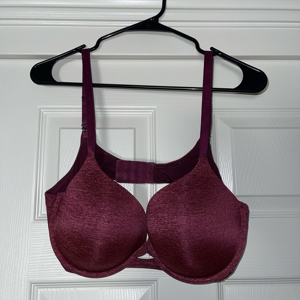Women’s Victoria Secret Perfect Shape 38D Bra